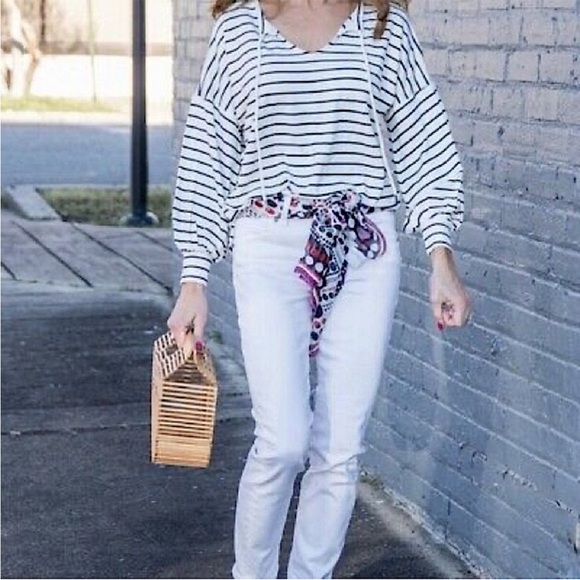 CAbi 5746 Relax Game Day Striped Long Sleeve Top Sweatshirt Black White Large - Picture 5 of 15